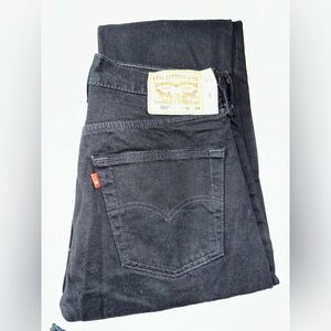 Men’s Black Levi's 501 straight leg denim jeans
W31 L34